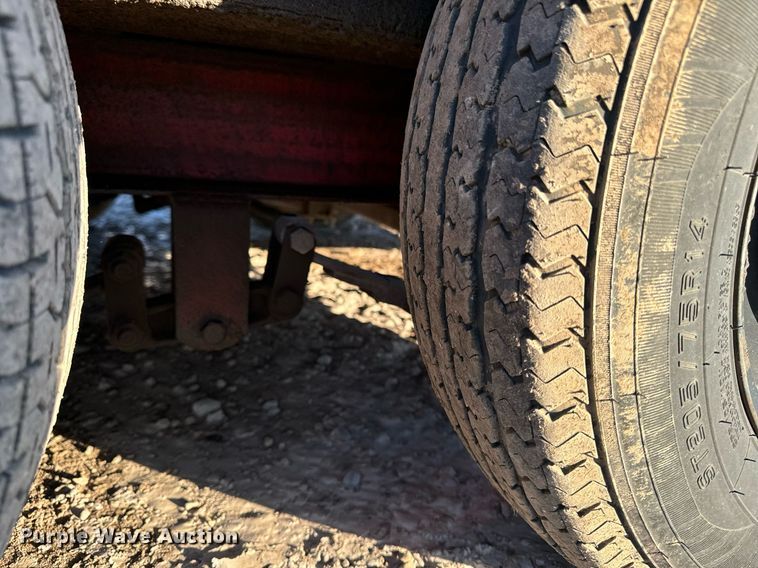 image for item DN0760 Crafco EZ Pour pot hole patcher 