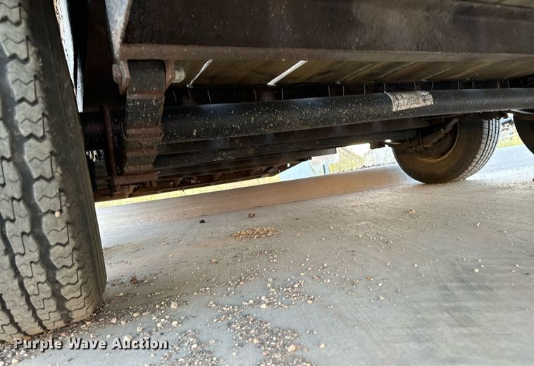 image for item DN0762 1991 Owens tilt deck utility trailer