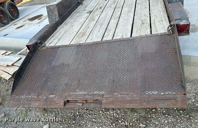 image for item DN0762 1991 Owens tilt deck utility trailer