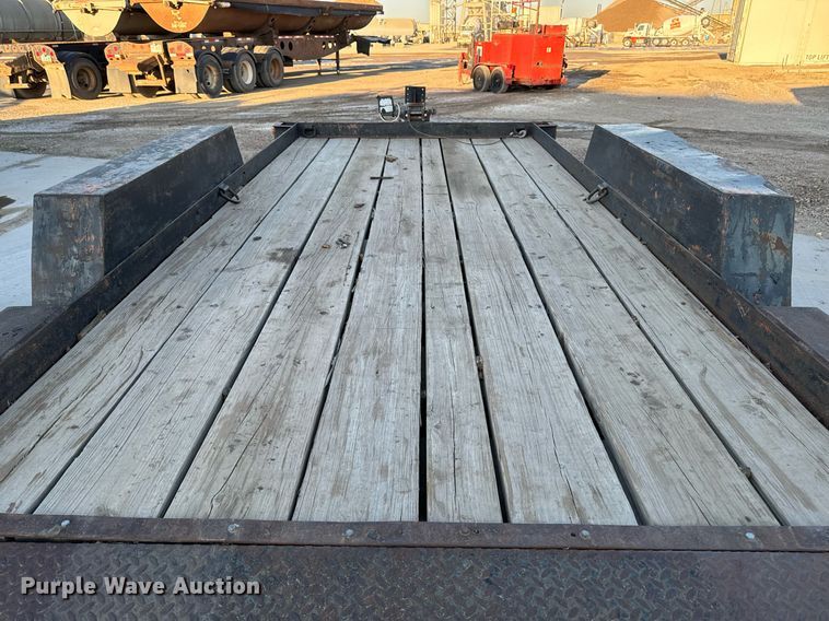 image for item DN0762 1991 Owens tilt deck utility trailer