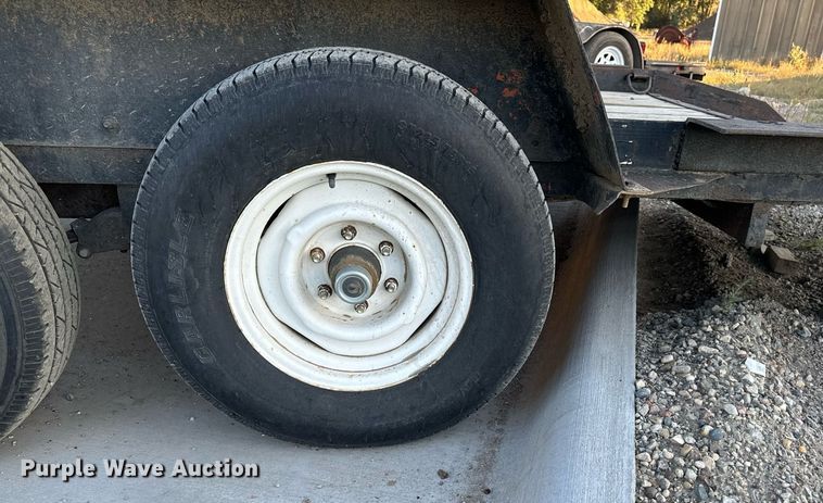 image for item DN0762 1991 Owens tilt deck utility trailer