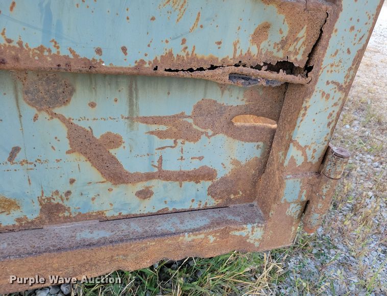 image for item DN3529 Roll-off dumpster