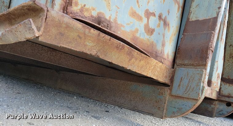 image for item DN3529 Roll-off dumpster
