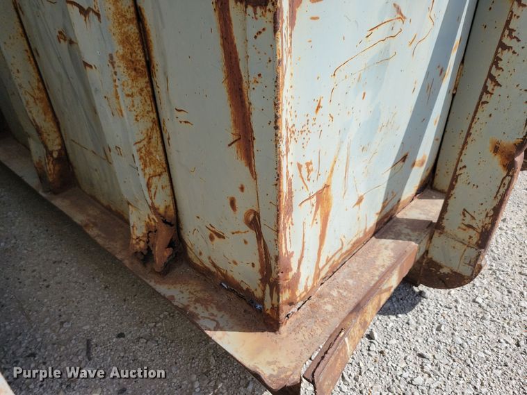 image for item DN3531 Roll-off dumpster