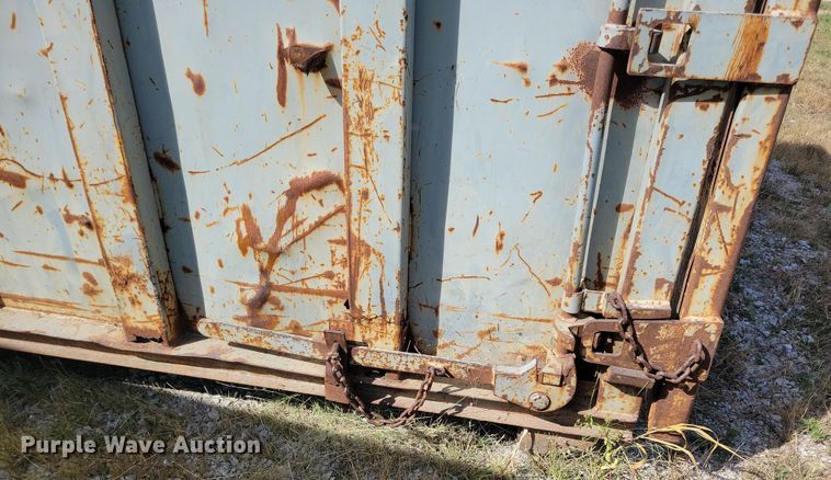 image for item DN3531 Roll-off dumpster