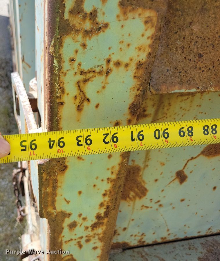 image for item DN3531 Roll-off dumpster