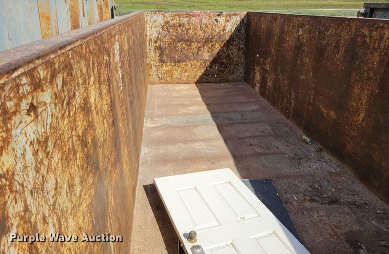 image for item DN3531 Roll-off dumpster