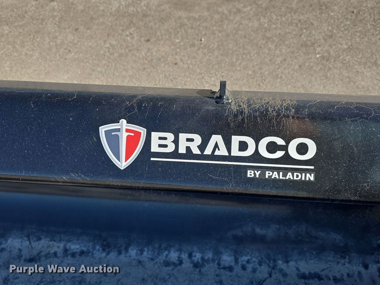 image for item DO5522 2019 Bradco Paladin 16266 skid steer bucket