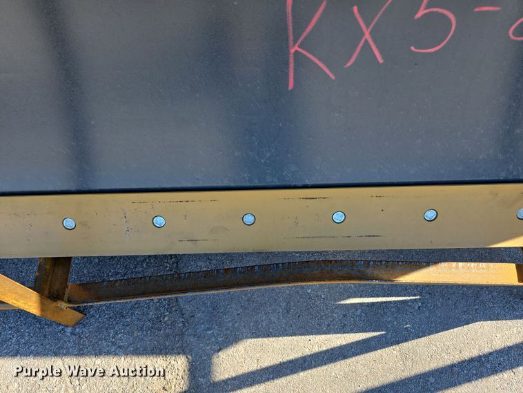 image for item DO5523 2024 Handy HSD96 skid steer dozer blade