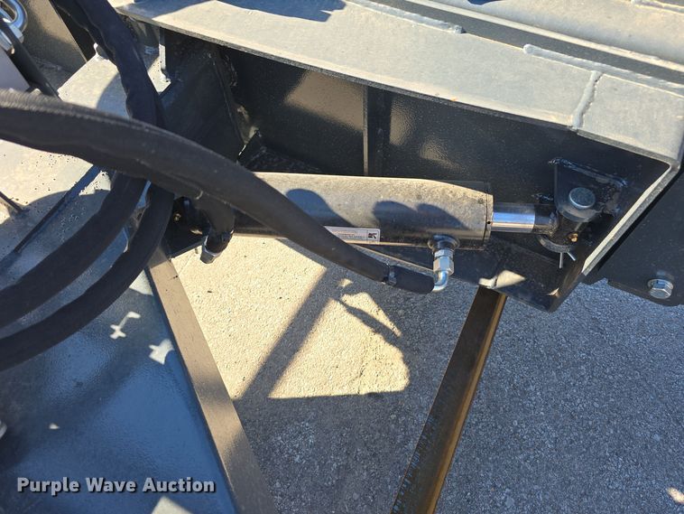 image for item DO5523 2024 Handy HSD96 skid steer dozer blade