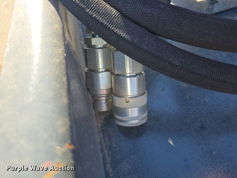 image for item DO5523 2024 Handy HSD96 skid steer dozer blade