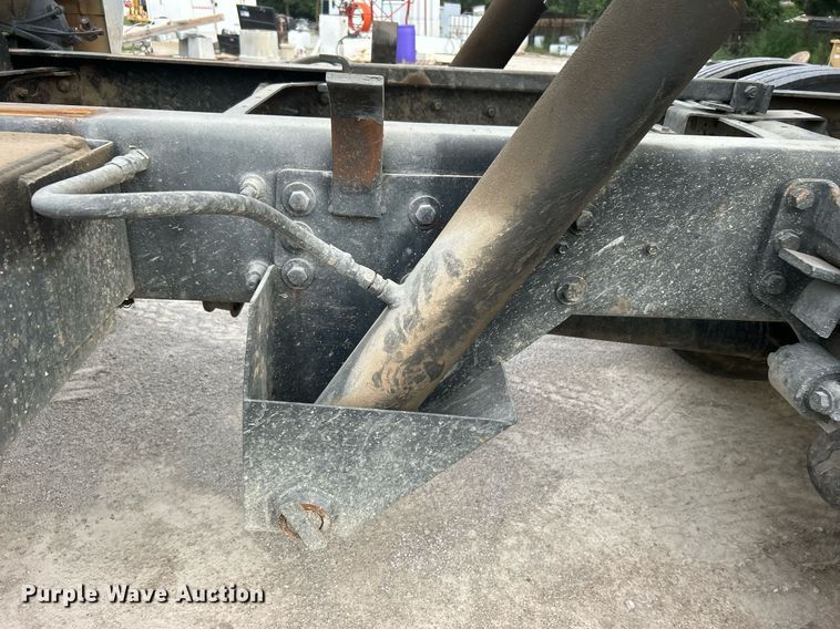 image for item DO7464 2008 Ford F750 Super Duty dump truck