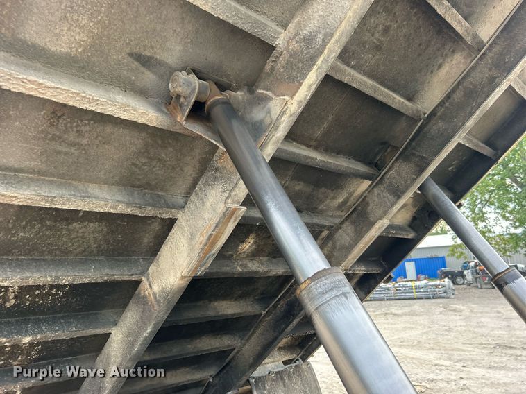 image for item DO7464 2008 Ford F750 Super Duty dump truck