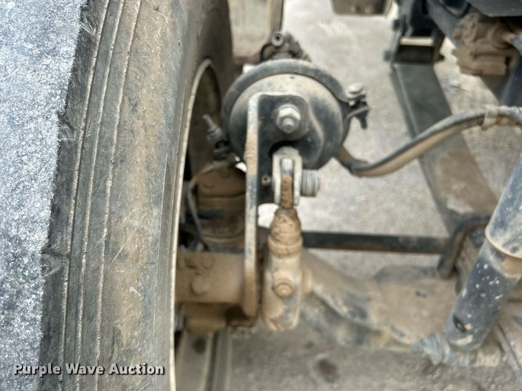 image for item DO7464 2008 Ford F750 Super Duty dump truck