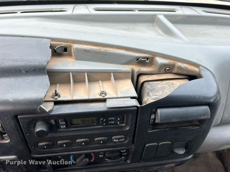 image for item DO7464 2008 Ford F750 Super Duty dump truck