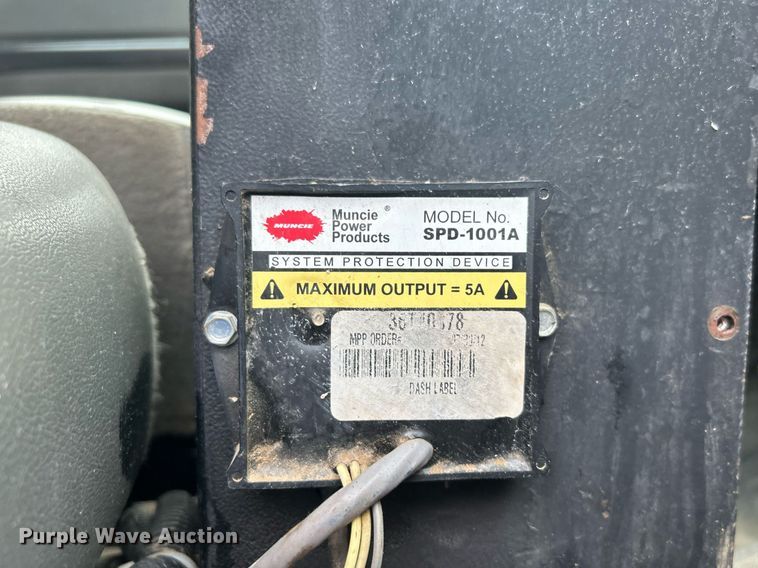 image for item DO7464 2008 Ford F750 Super Duty dump truck