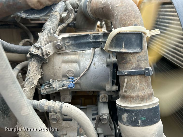 image for item DO7464 2008 Ford F750 Super Duty dump truck