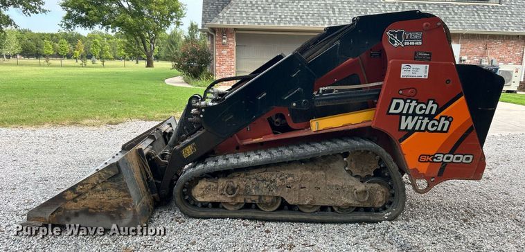 image for item DO7468 2021 Ditch Witch SK3000 compact utility loader