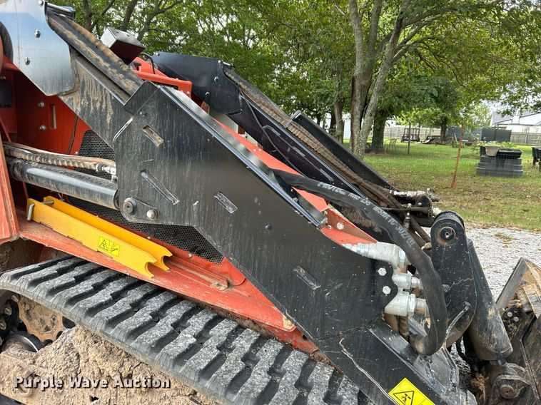 image for item DO7468 2021 Ditch Witch SK3000 compact utility loader