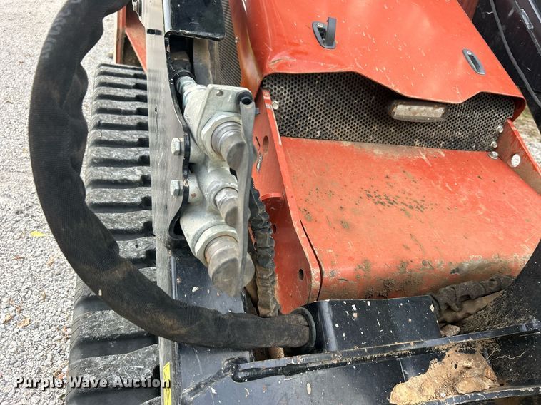 image for item DO7468 2021 Ditch Witch SK3000 compact utility loader