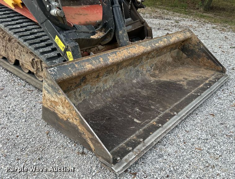 image for item DO7468 2021 Ditch Witch SK3000 compact utility loader