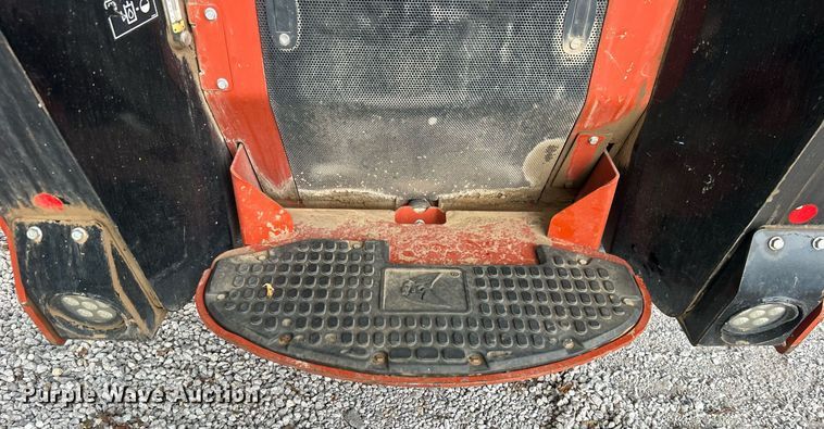 image for item DO7468 2021 Ditch Witch SK3000 compact utility loader