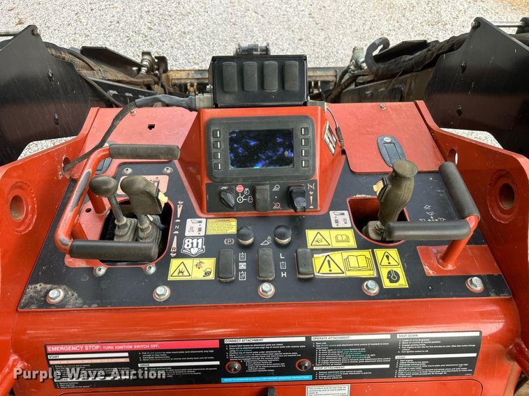 image for item DO7468 2021 Ditch Witch SK3000 compact utility loader