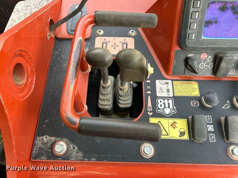 image for item DO7468 2021 Ditch Witch SK3000 compact utility loader