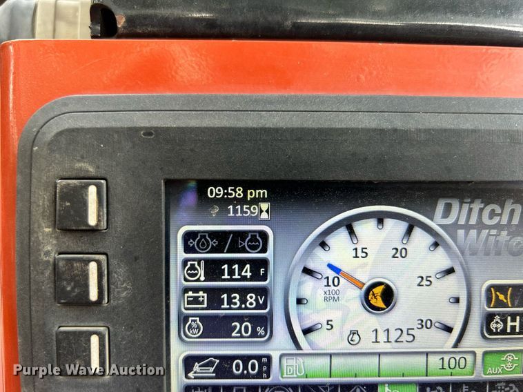 image for item DO7468 2021 Ditch Witch SK3000 compact utility loader