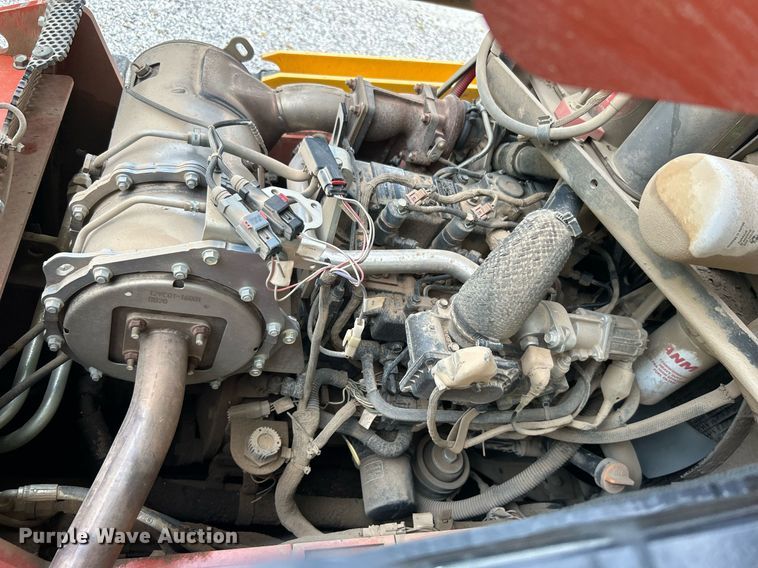 image for item DO7468 2021 Ditch Witch SK3000 compact utility loader