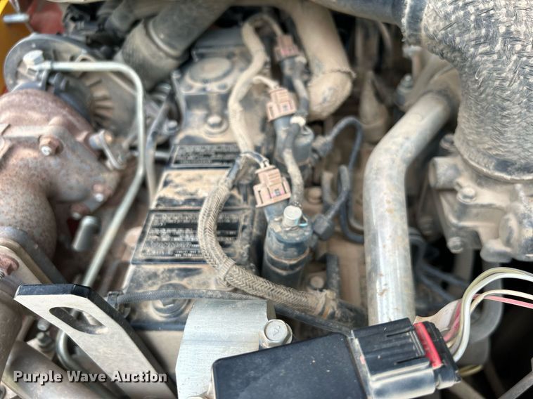 image for item DO7468 2021 Ditch Witch SK3000 compact utility loader