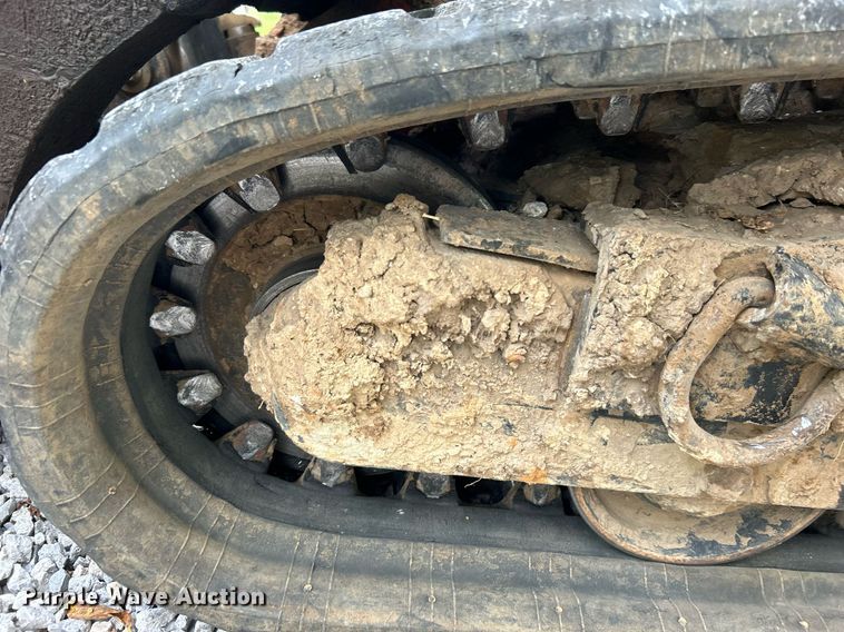 image for item DO7468 2021 Ditch Witch SK3000 compact utility loader