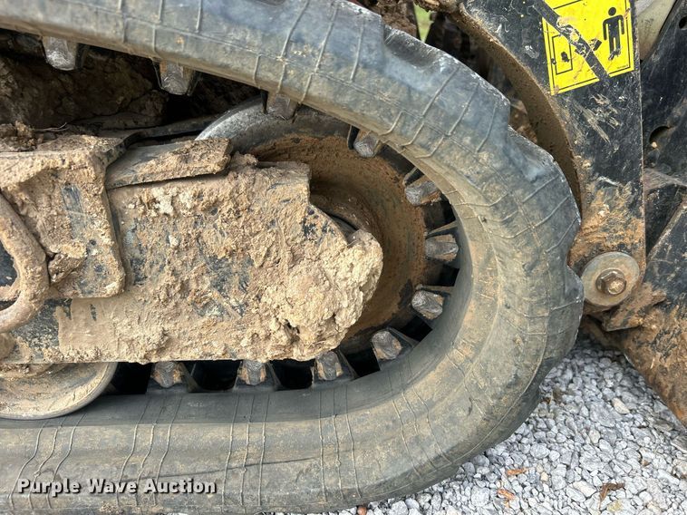 image for item DO7468 2021 Ditch Witch SK3000 compact utility loader