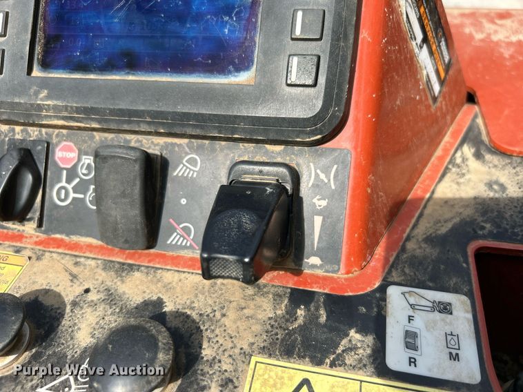 image for item DO7469 2020 Ditch Witch SK3000 compact utility loader