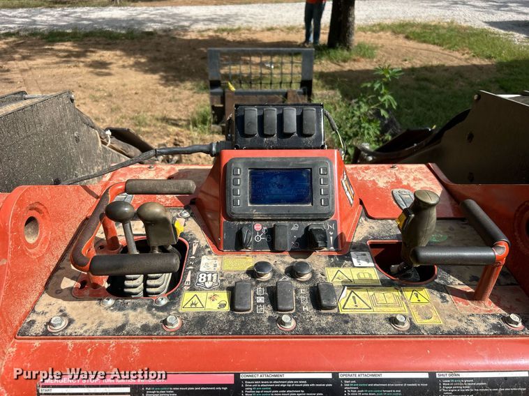 image for item DO7469 2020 Ditch Witch SK3000 compact utility loader