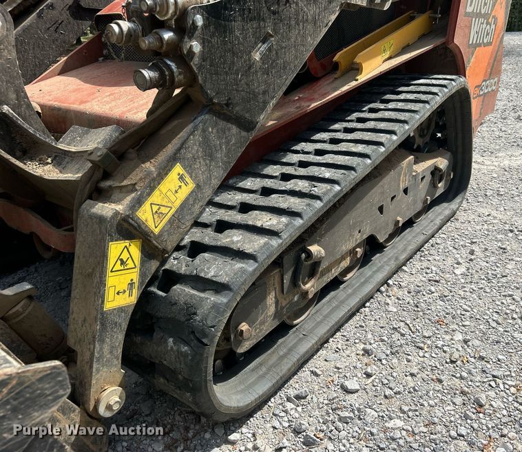 image for item DO7469 2020 Ditch Witch SK3000 compact utility loader