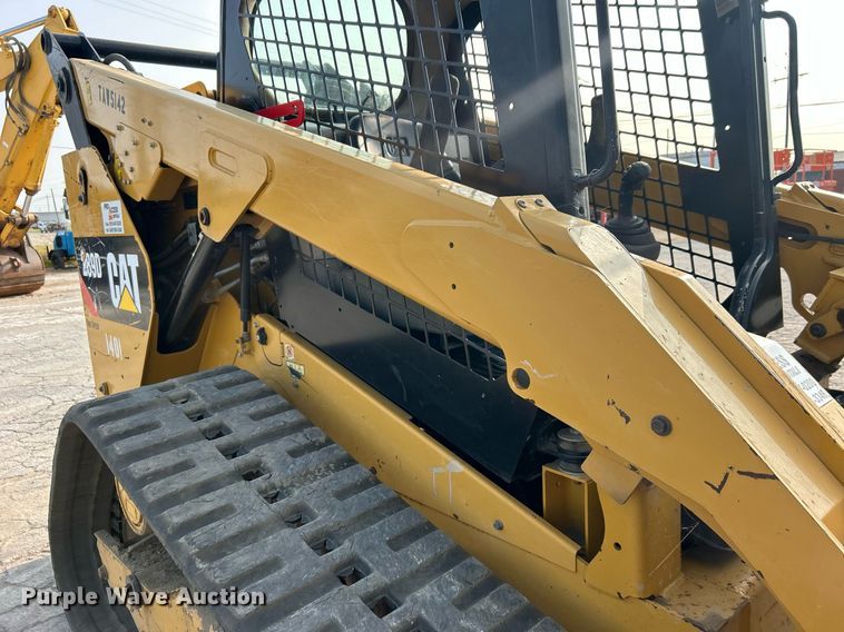 image for item DO7473 2016 Caterpillar  289D tracked skid steer loader