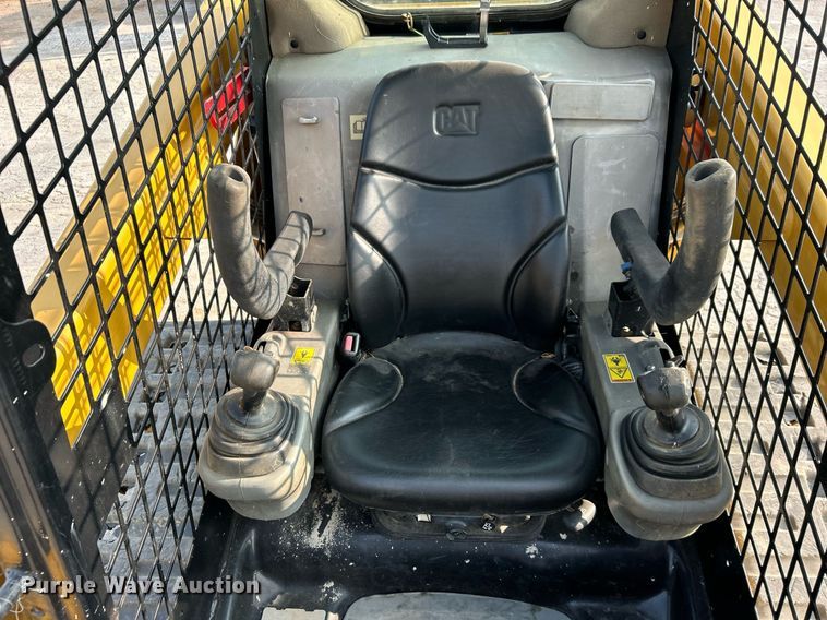 image for item DO7473 2016 Caterpillar  289D tracked skid steer loader