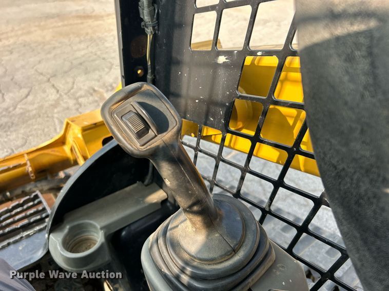 image for item DO7473 2016 Caterpillar  289D tracked skid steer loader