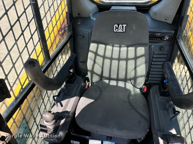 image for item DP6720 2020 Caterpillar  299D3 tracked skid steer loader