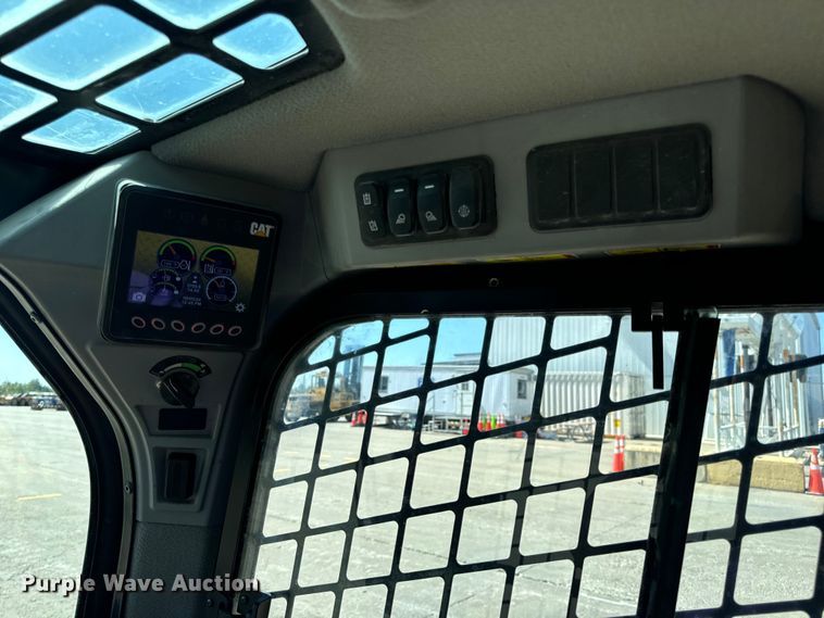 image for item DP6720 2020 Caterpillar  299D3 tracked skid steer loader