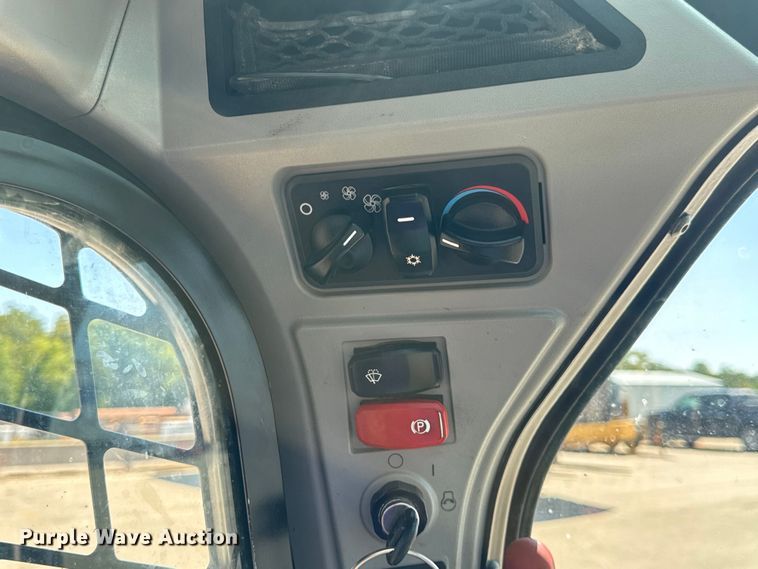 image for item DP6720 2020 Caterpillar  299D3 tracked skid steer loader