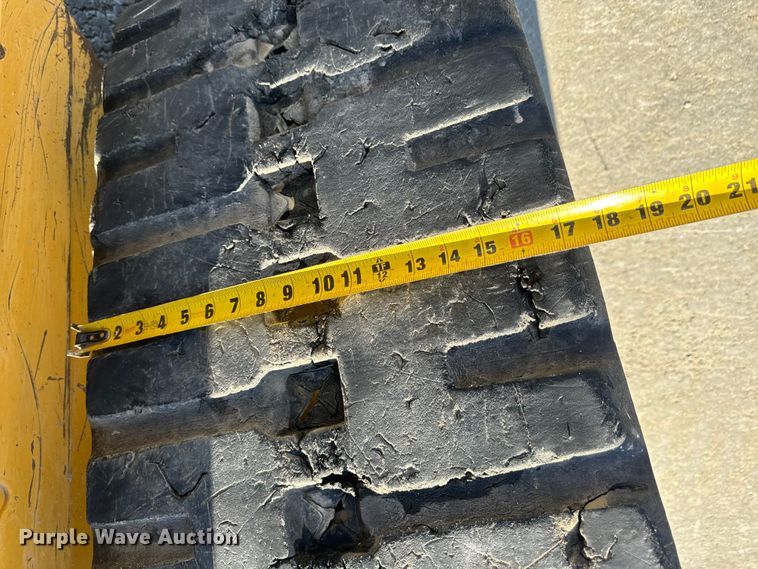 image for item DP6720 2020 Caterpillar  299D3 tracked skid steer loader