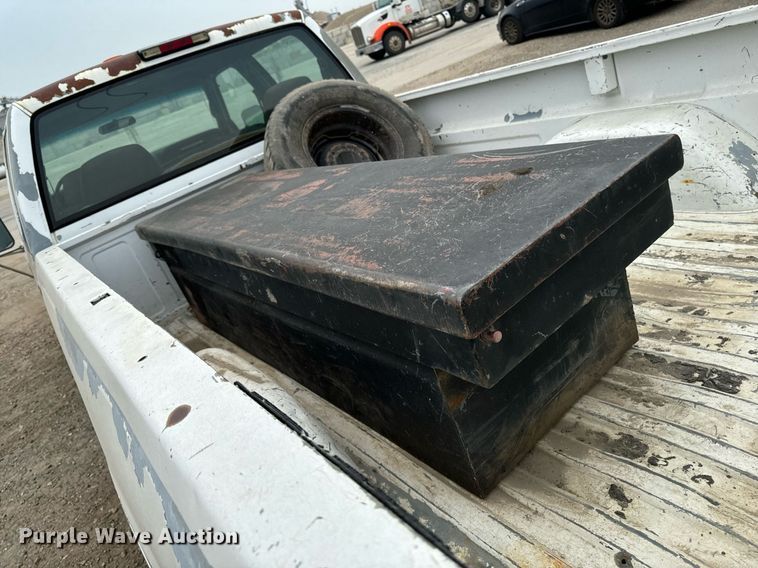 image for item DP8455 1998 Chevrolet C3500 Crew Cab pickup truck