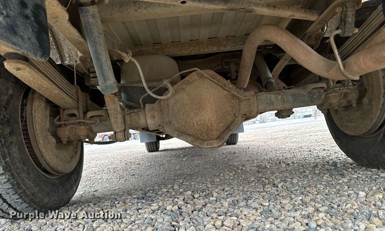 image for item DP8455 1998 Chevrolet C3500 Crew Cab pickup truck