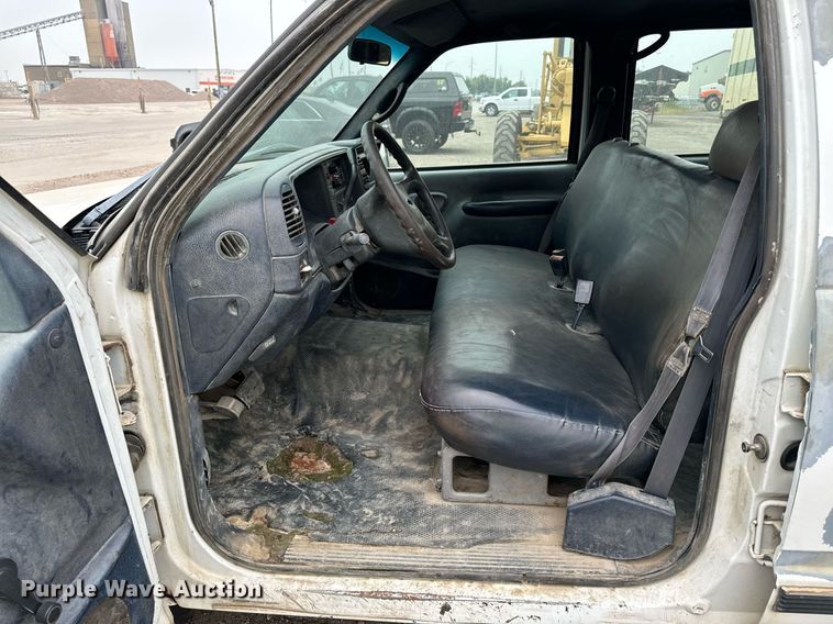 image for item DP8455 1998 Chevrolet C3500 Crew Cab pickup truck