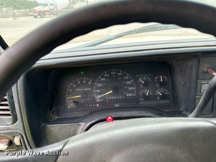 image for item DP8455 1998 Chevrolet C3500 Crew Cab pickup truck