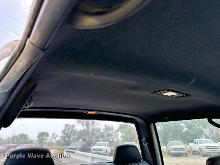 image for item DP8455 1998 Chevrolet C3500 Crew Cab pickup truck