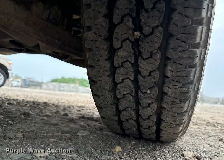 image for item DP8455 1998 Chevrolet C3500 Crew Cab pickup truck