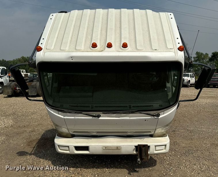 image for item DP8460 2008 Isuzu NPR truck cab and chassis